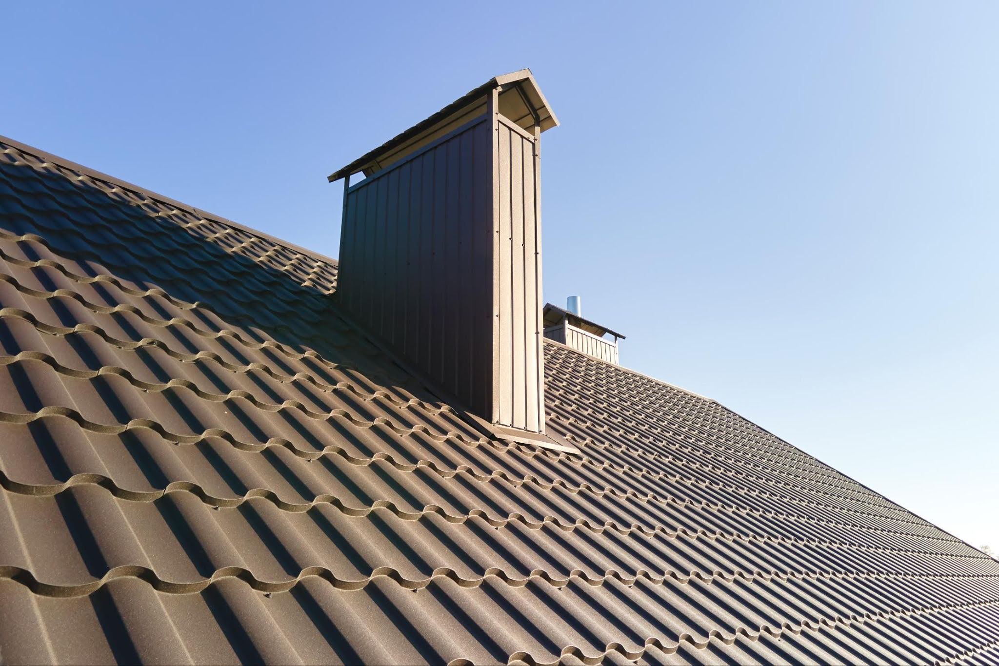 fresno home with metal shingles